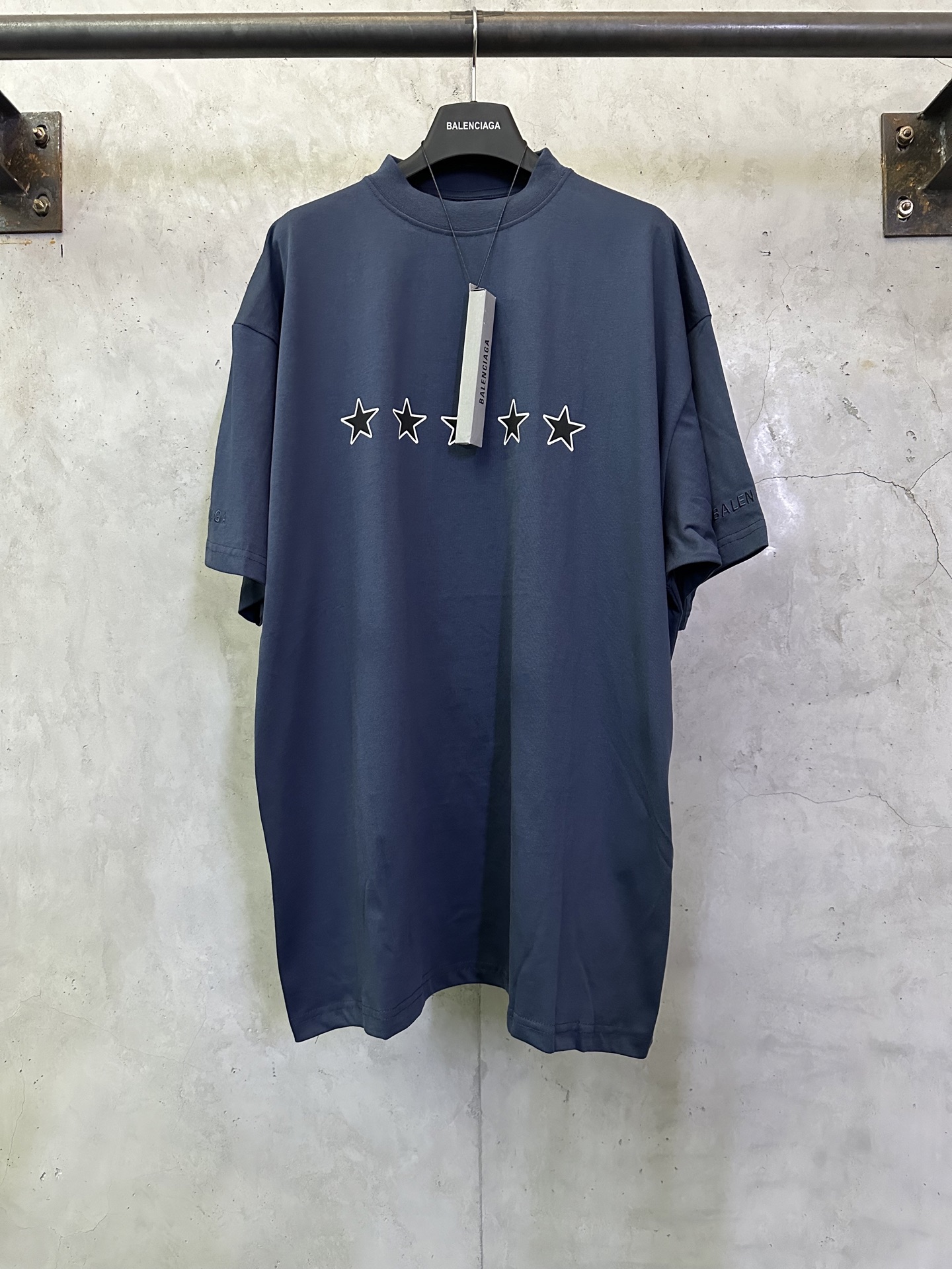 발렌시아가(Balenciaga) 5성(Five Stars) 사인 프린트 반팔 티셔츠 의류