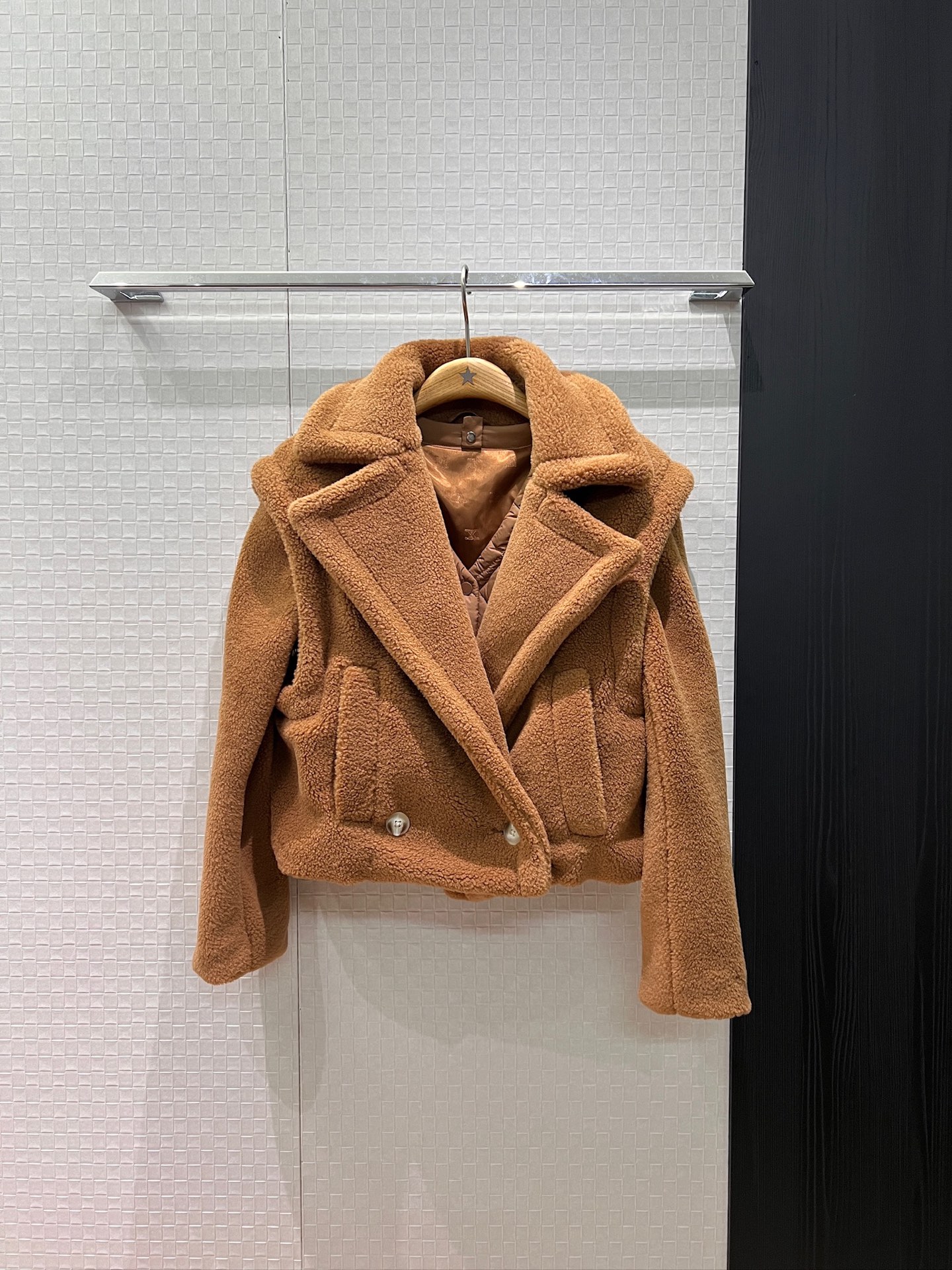 Max Mara 막스마라 테디베어 숏 투피스 레이어드 세트 (베스트 & 패딩 재킷 자켓) 의류