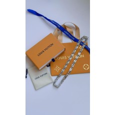 루이비통(LV) 빈티지 실버 펑크 체인 네크리스 목걸이 악세사리