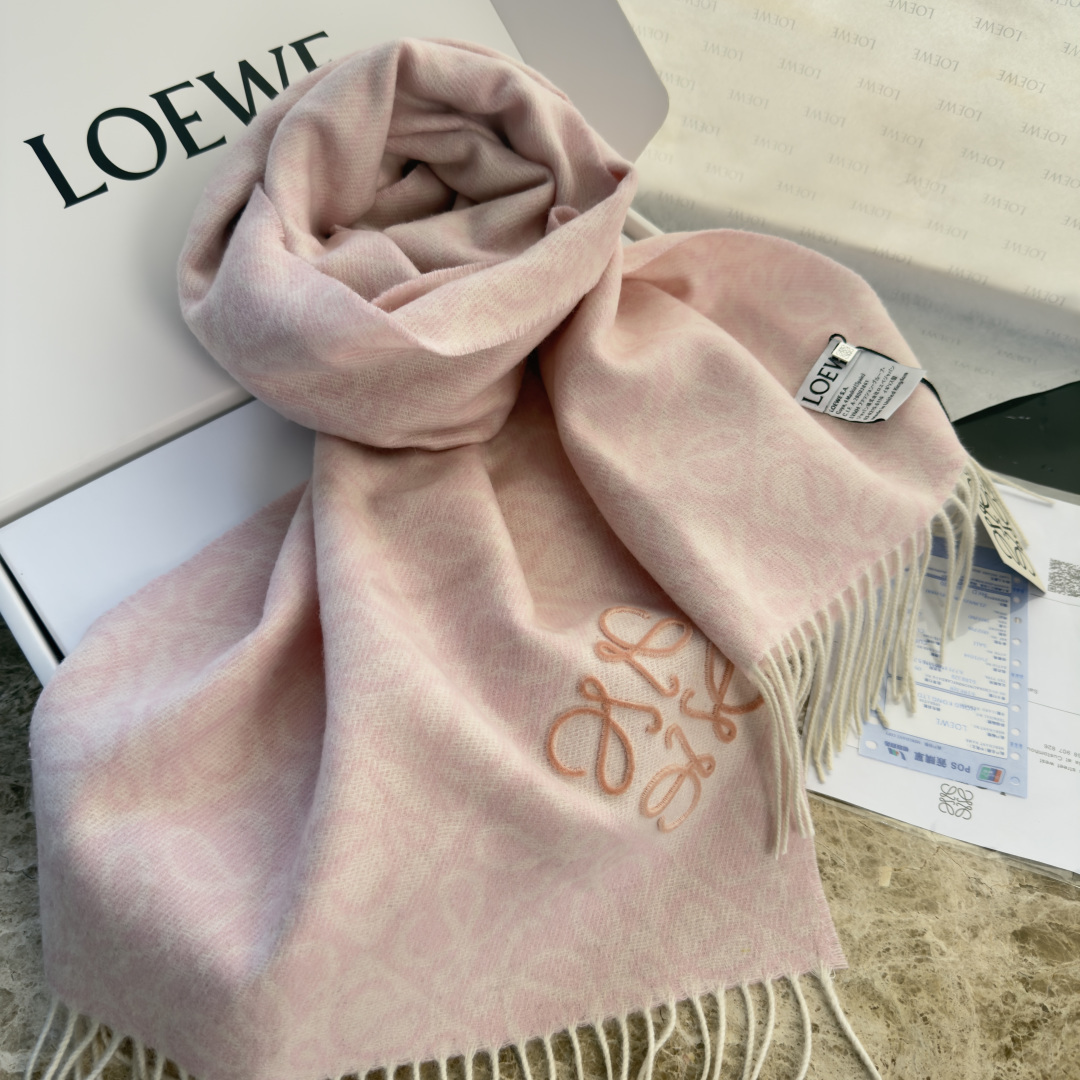 LOEWE 로에베 · 아나그램 플로킹 자수 체크 머플러 목도리 스카프