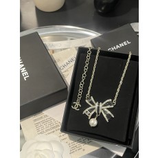 Chanel 샤넬 · 블랙&골드 리본 진주 드롭 목걸이 악세사리