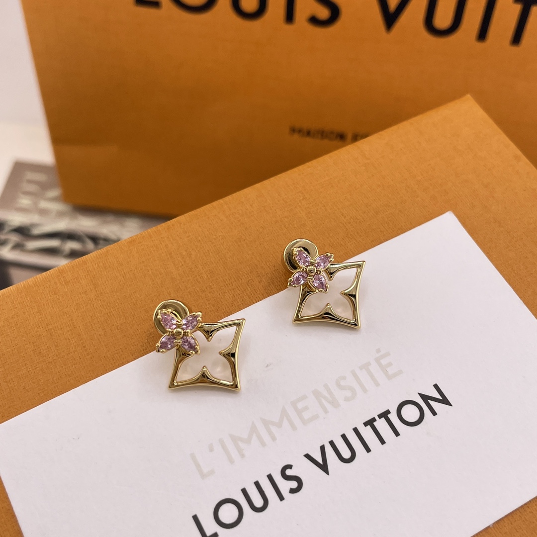 Louis Vuitton LV · 루이비통 핑크 다이아 컷아웃 귀걸이