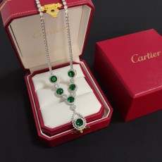 까르띠에 팬더 에메랄드 다이아 목걸이 (Panthère de Cartier Necklace) 악세사리