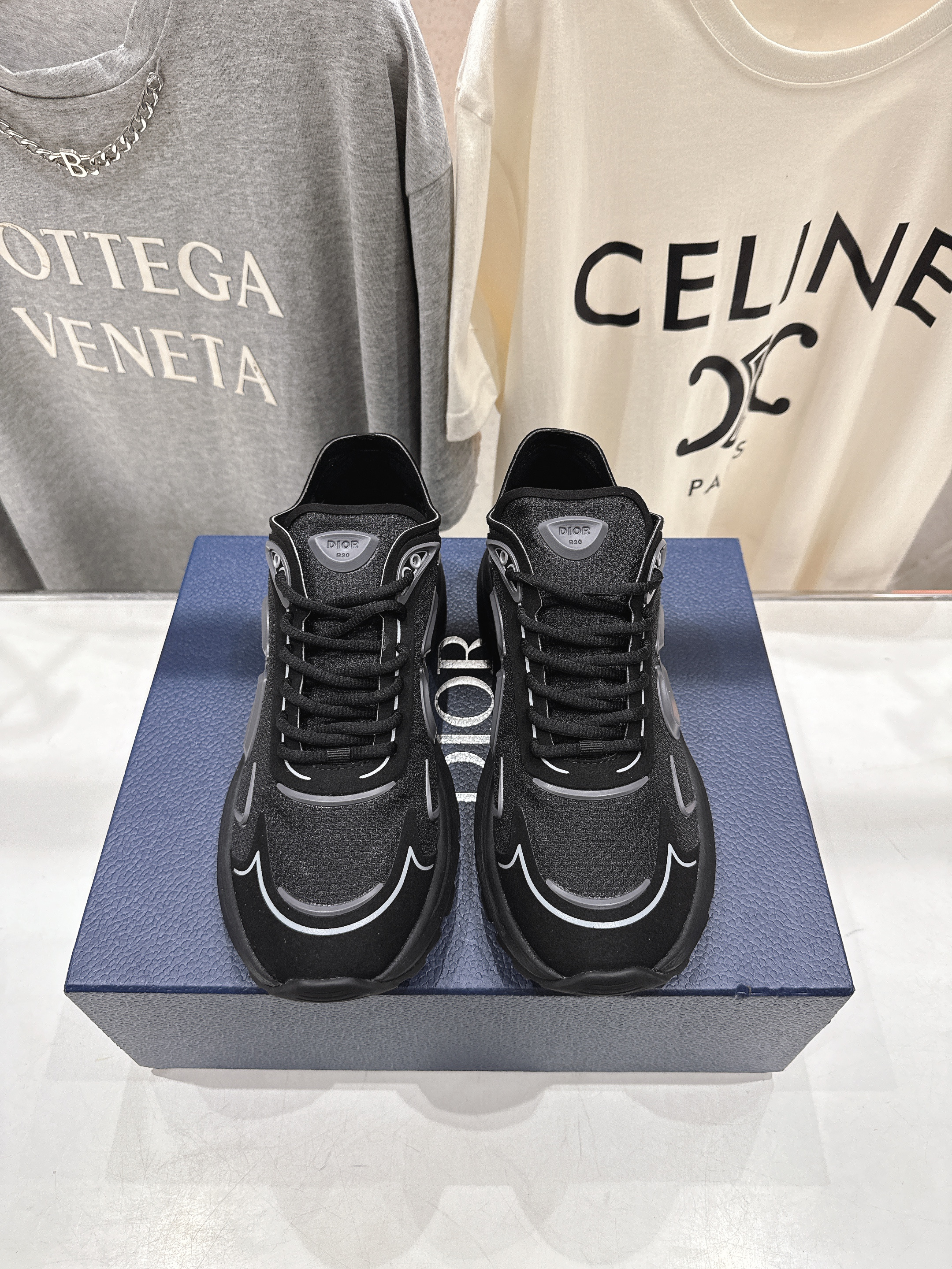 디올(Dior) CD F019 테크니컬 스니커즈 신발