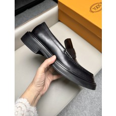 토즈(Tods) 뉴 시즌 키높이 경량 소프트 로퍼 구두 신발