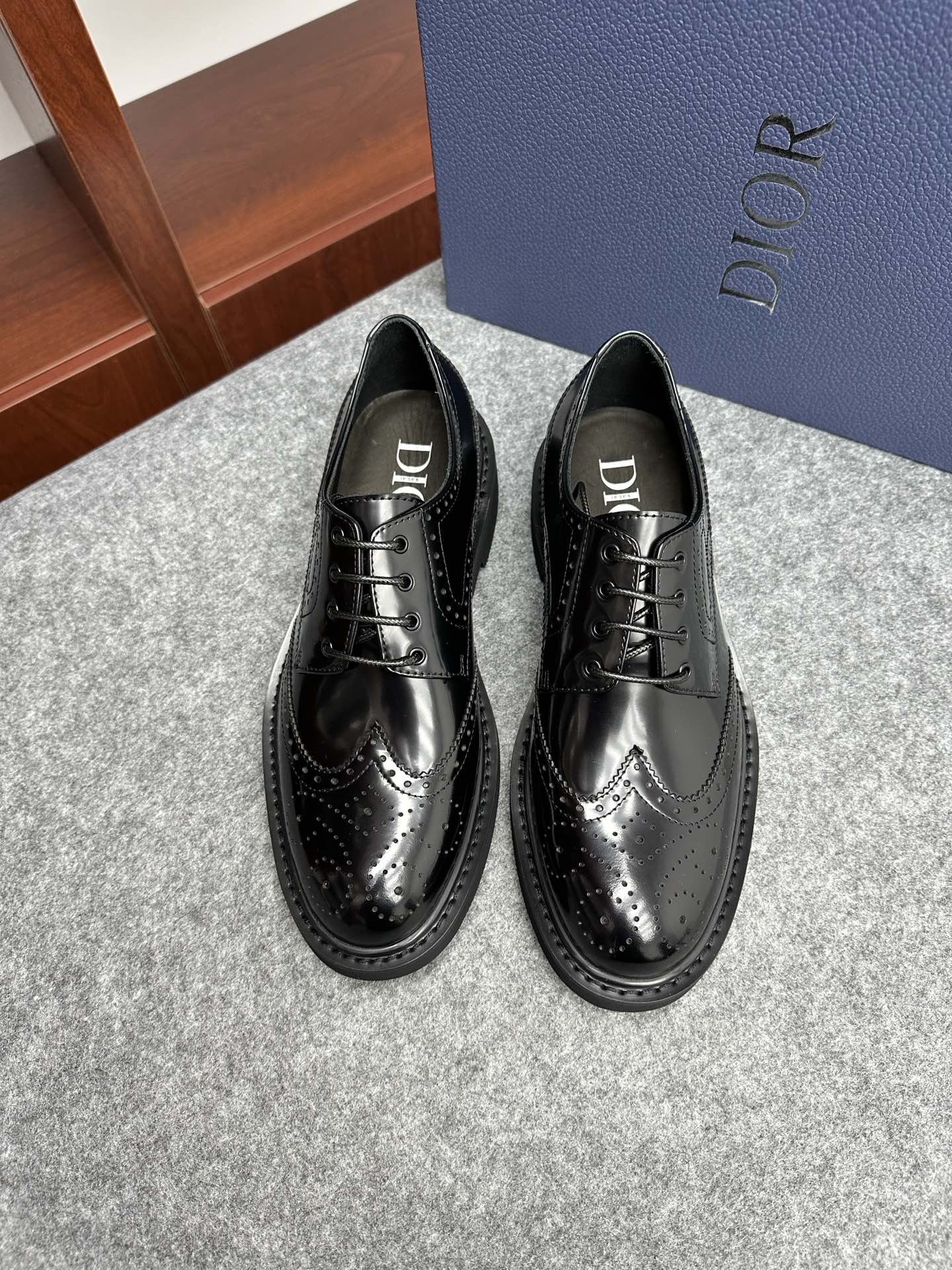 디올(Dior) 익스플로러 남성 슈즈 구두 신발