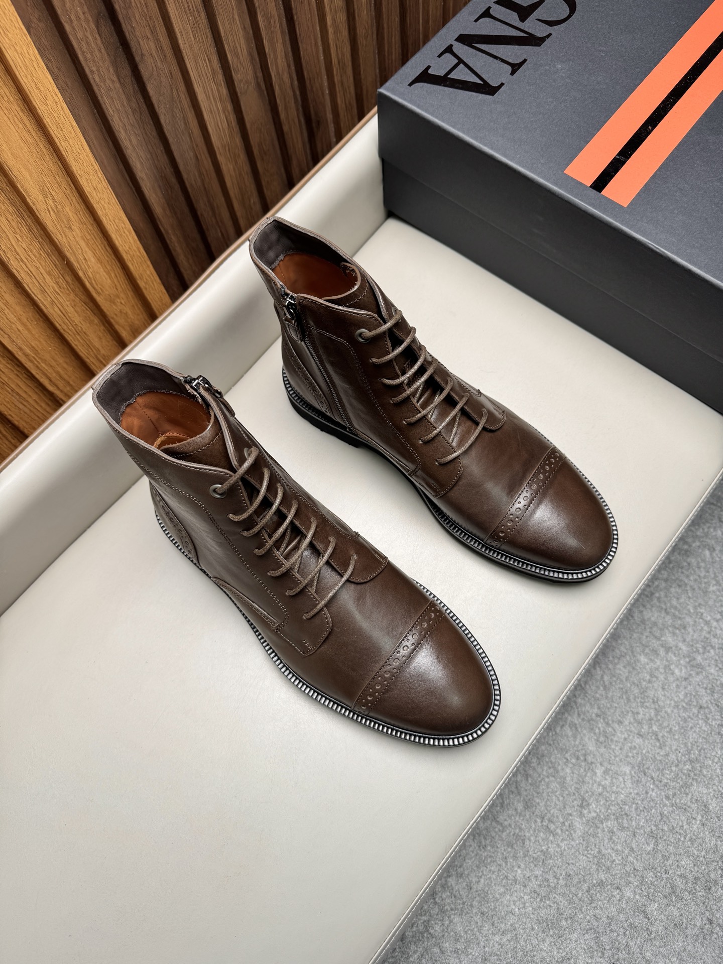 에르메네질도 제냐(Zegna) AOSTA 천연가죽 지퍼 레이스업 부츠 구두 신발