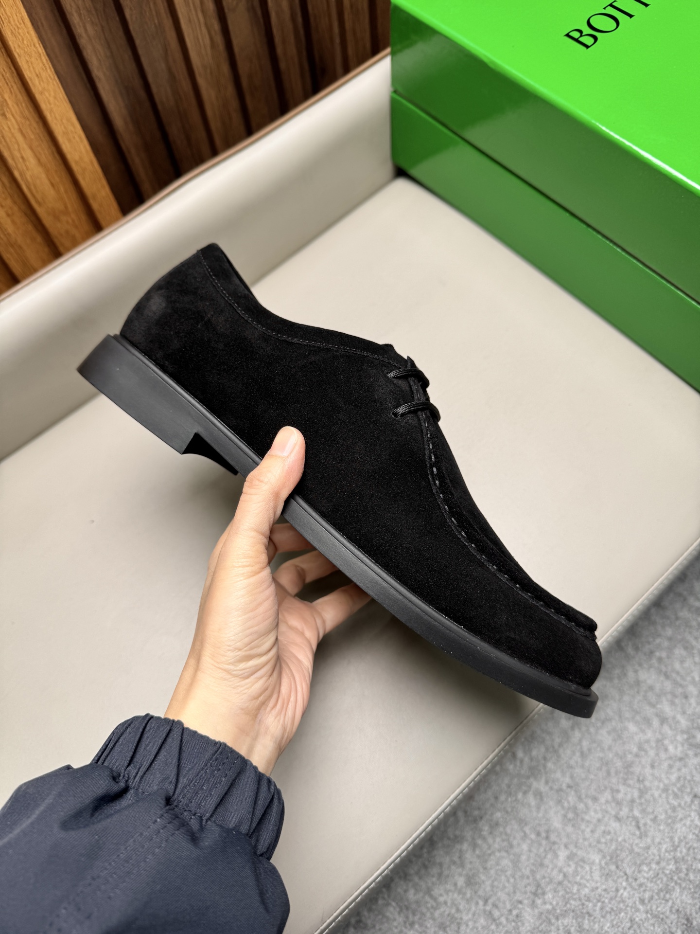 보테가 베네타(Bottega Veneta) 남성 캐주얼 슈즈 로퍼 구두 신발