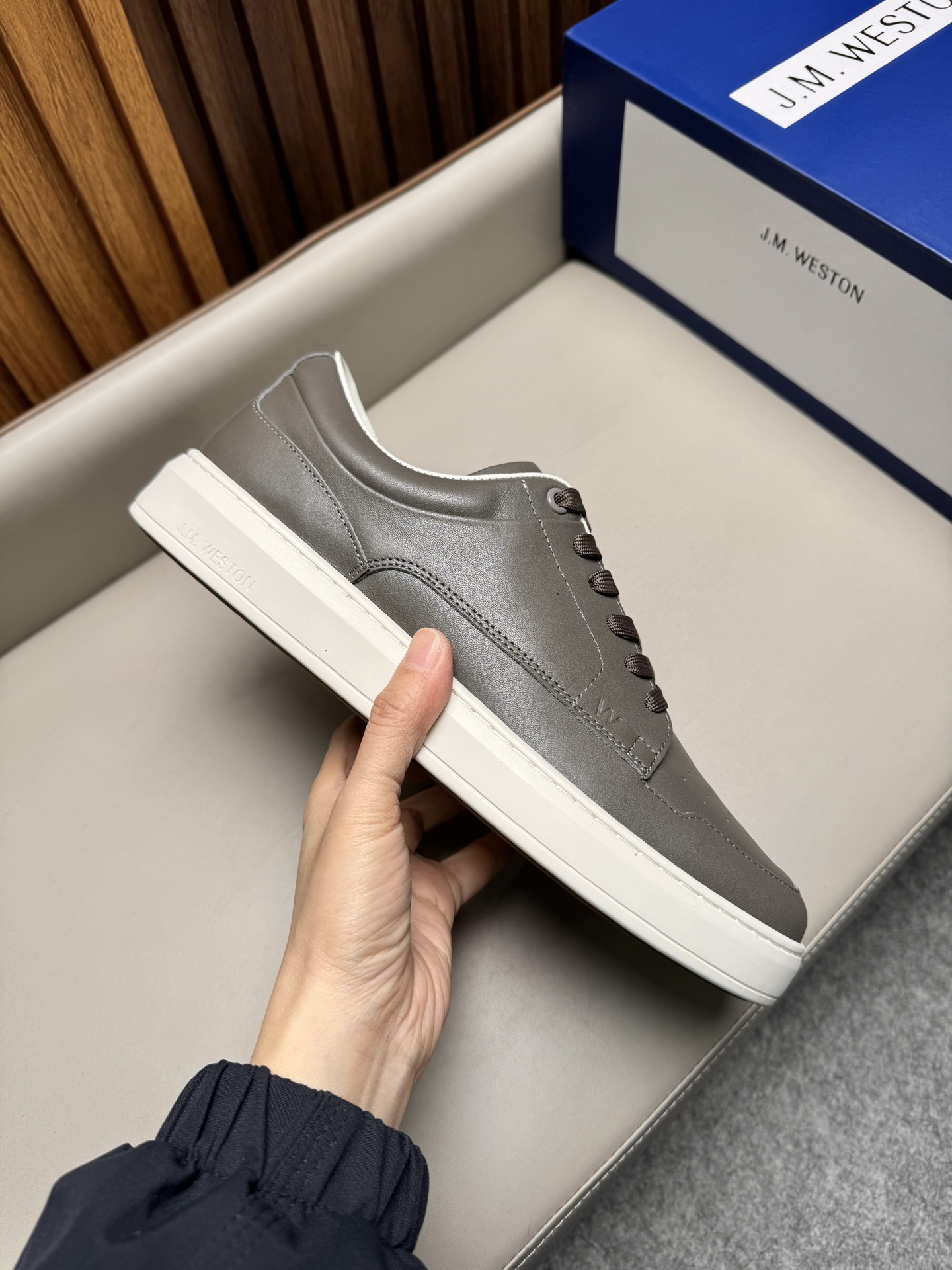 제이엠웨스통(J.M. WESTON) 클래식 러닝 스니커즈 신발