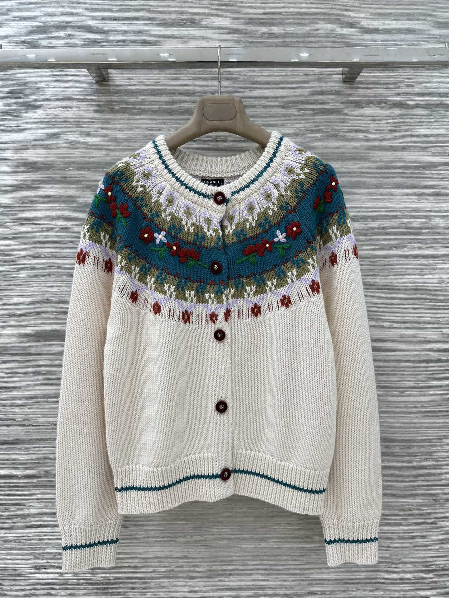 샤넬(Chanel) 페어아일 기하학 자수 가디건 의류