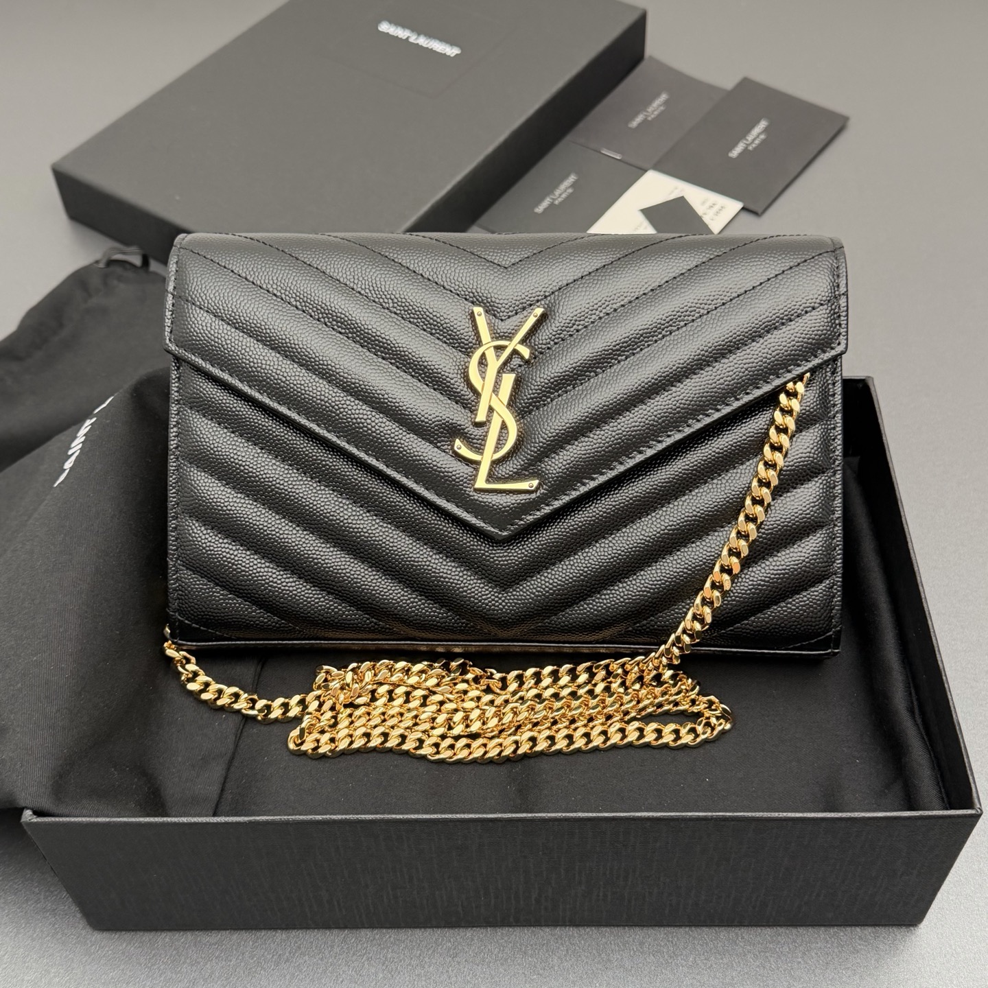 YSL 생로랑 ENVELOPE 체인 월렛 (블랙/금장) 가방