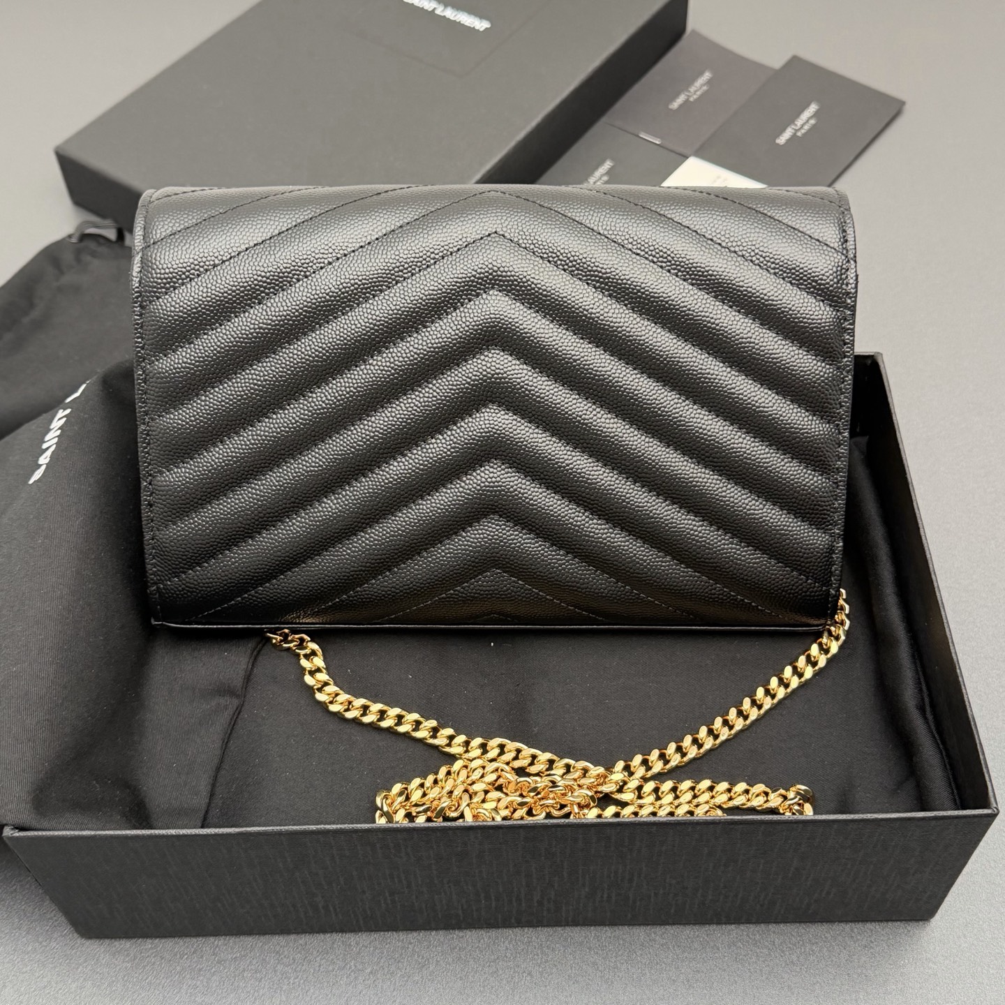 YSL 생로랑 ENVELOPE 체인 월렛 (블랙/금장) 가방
