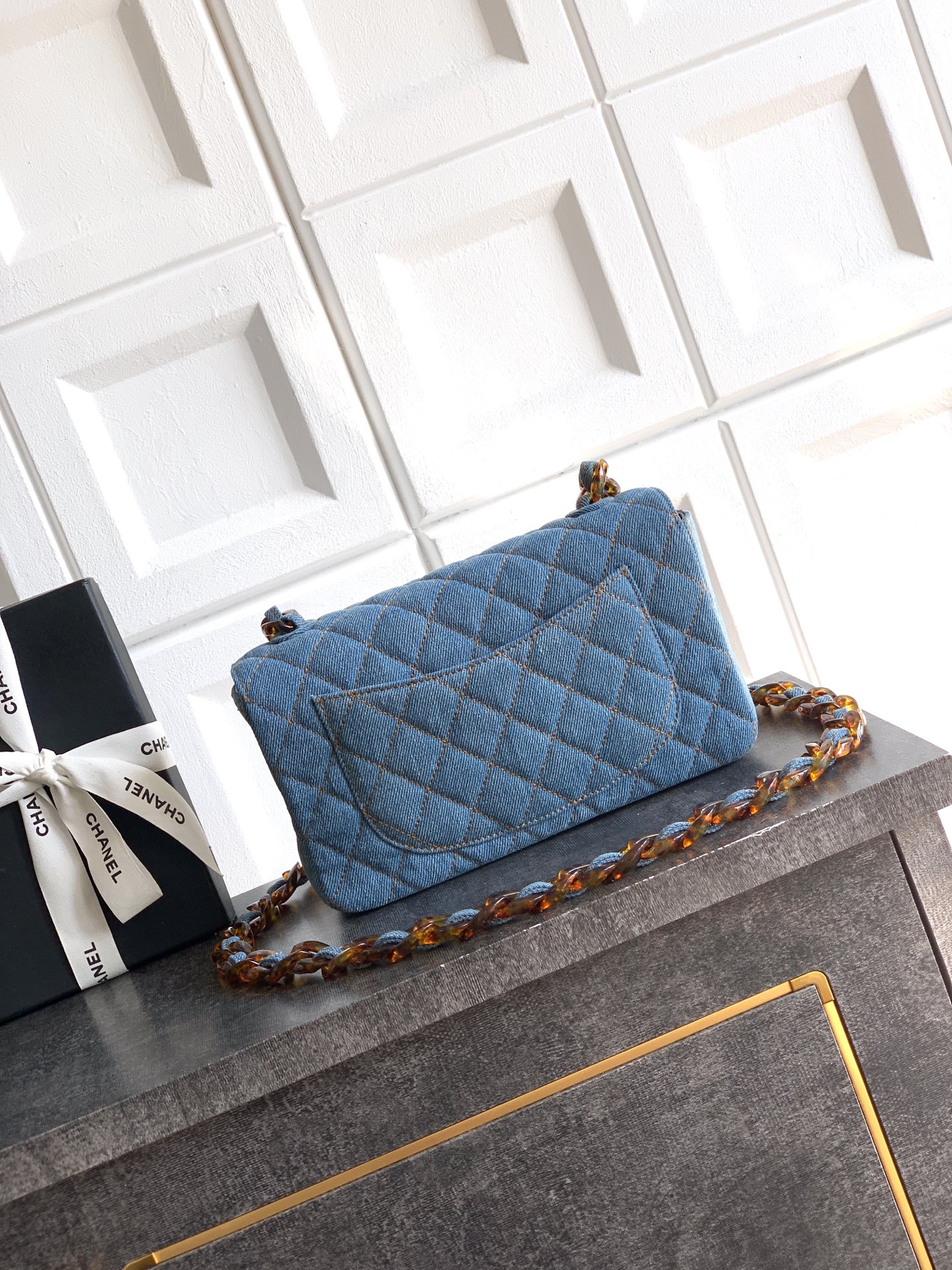 CHANEL 샤넬  빈티지 아카이브 레진 앰버 CF백 가방 Medium 23cm