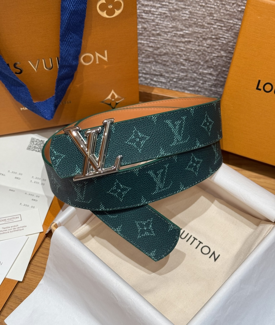 LV 루이비통 디멘션 모노그램 헤리티지 40mm 양면 벨트