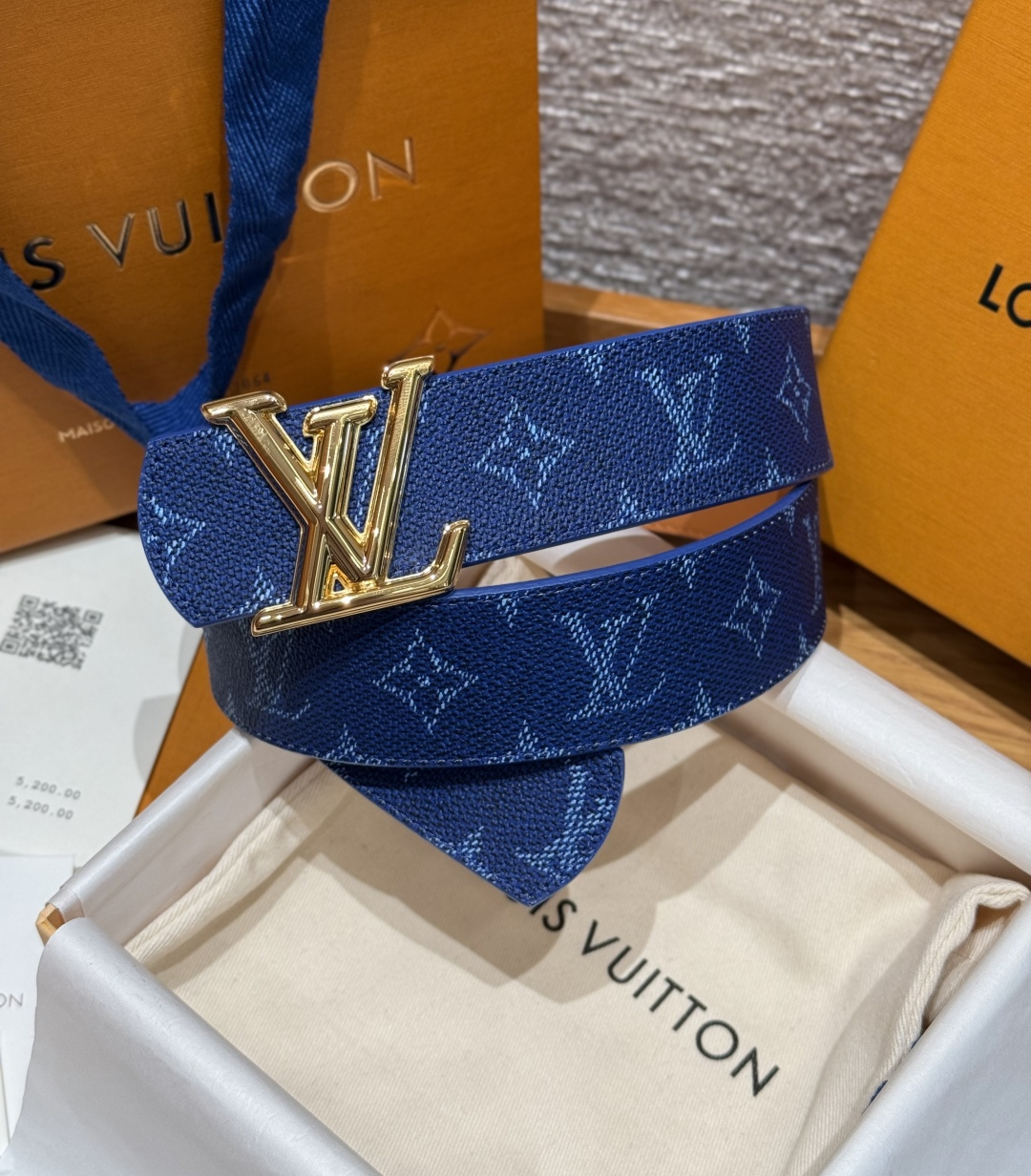 LV 루이비통 디멘션 모노그램 헤리티지 40mm 양면 벨트