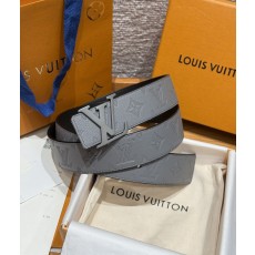 LV 루이비통 이니셜 펄스(INITIALES PEARLS) 40mm 양면 리버서블 벨트