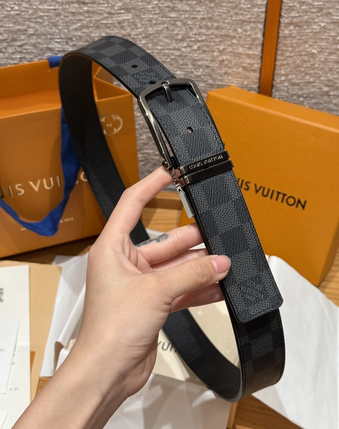 LV 루이비통 슬렌더(SLENDER) 35mm 양면 리버서블 벨트 다미에 에벤