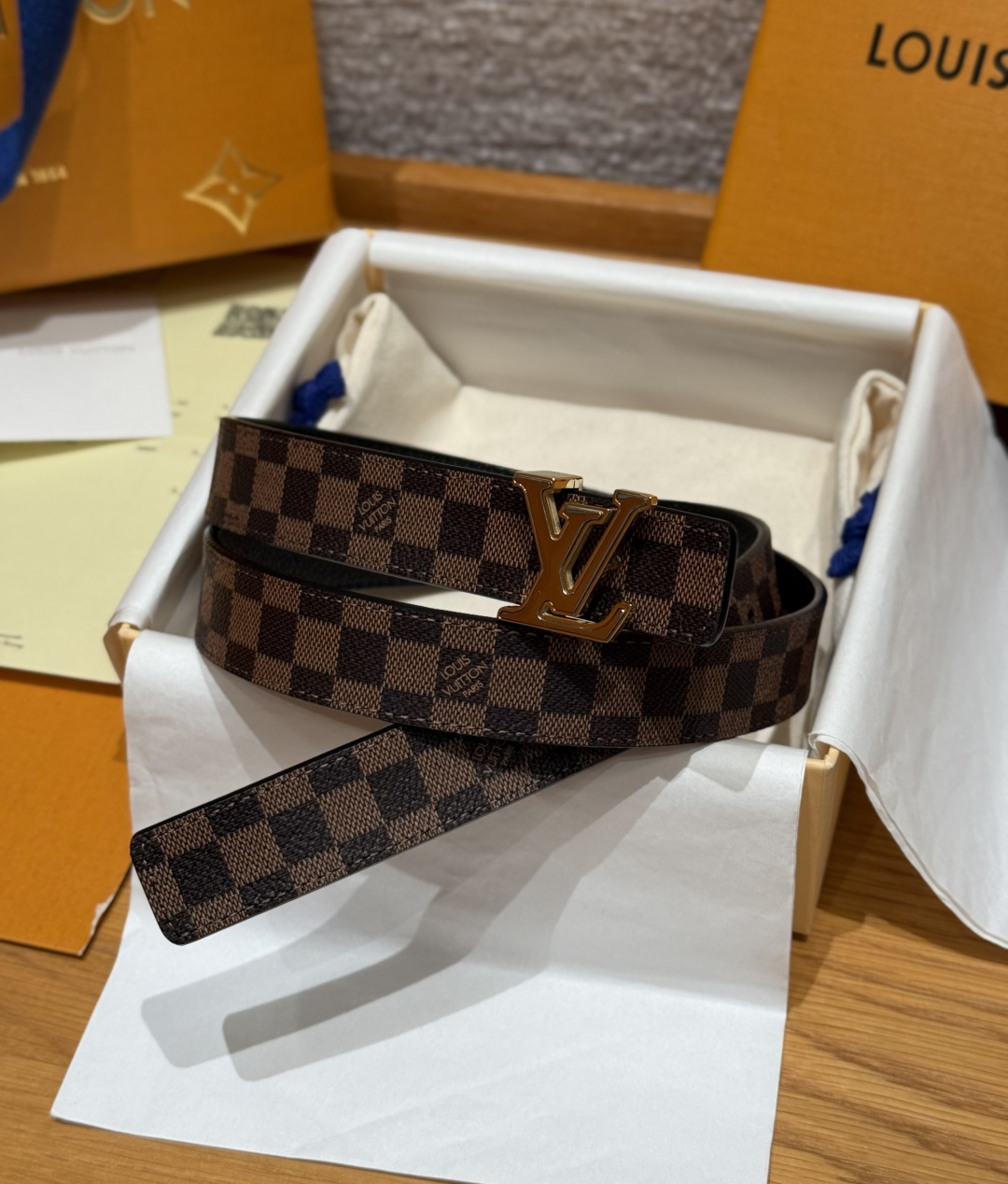 LV 루이비통 아이코닉(ICONIC) 25mm 양면 리버시블 벨트