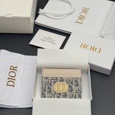 디올(DIOR) 30 Montaigne Freesia 몽테인 프리지아 카드 지갑 홀더