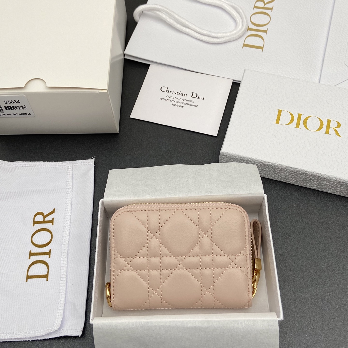 디올(DIOR) 졸리 글리신(Jolie Glycine) 그레이 까나쥬 지퍼 지갑