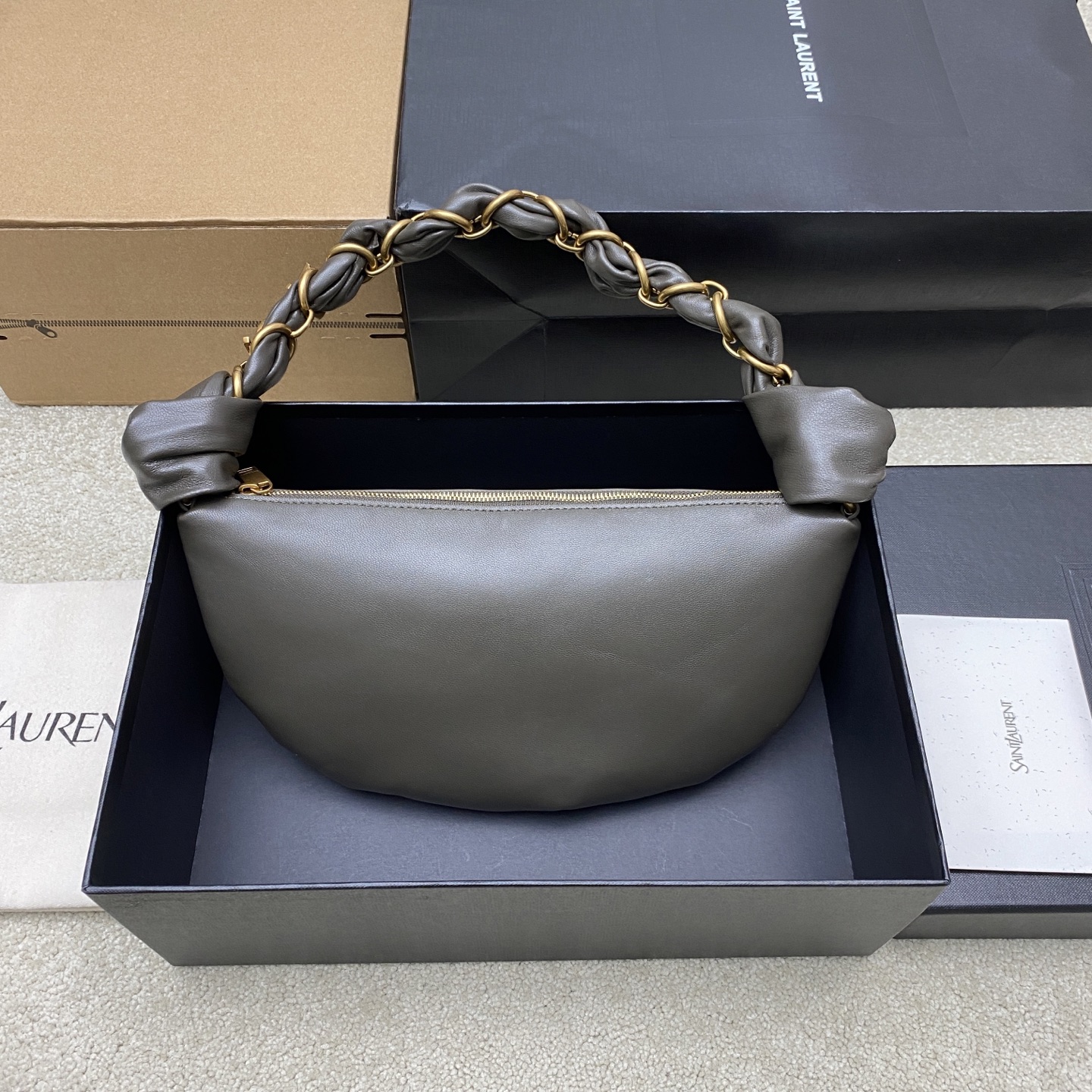 생로랑(YSL) 아마리아(Amalia) 미니 핸드백 가방