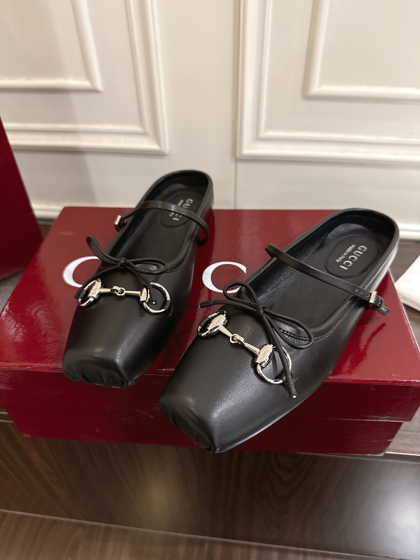 구찌(GUCCI) Horsebit 뮬 슈즈 신발