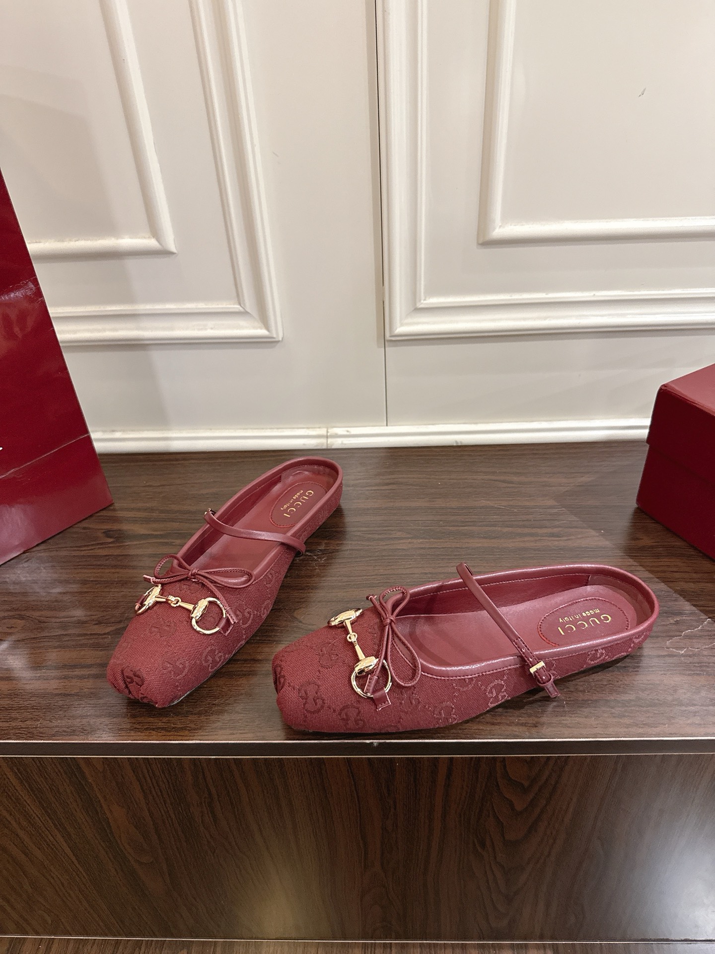 구찌(GUCCI) Horsebit 뮬 슈즈 신발