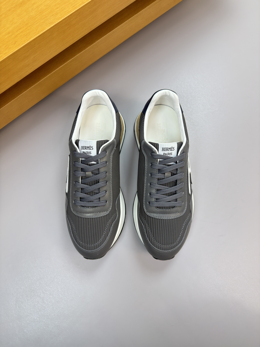 에르메스(HERMES) 하이엔드 캐주얼 스니커즈 신발