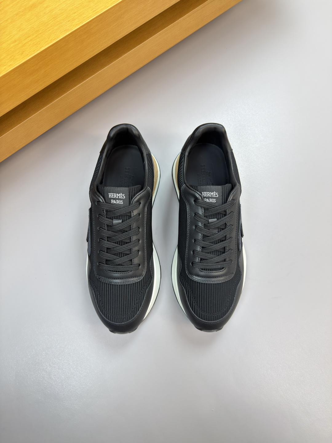 에르메스(HERMES) 하이엔드 캐주얼 스니커즈 신발