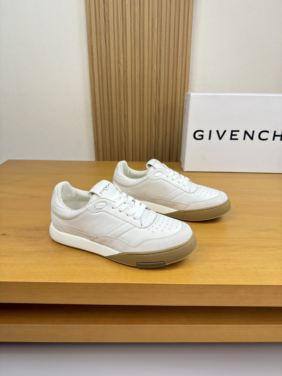 지방시(GIVENCHY) 하이엔드 콤비 캐주얼 스니커즈 신발