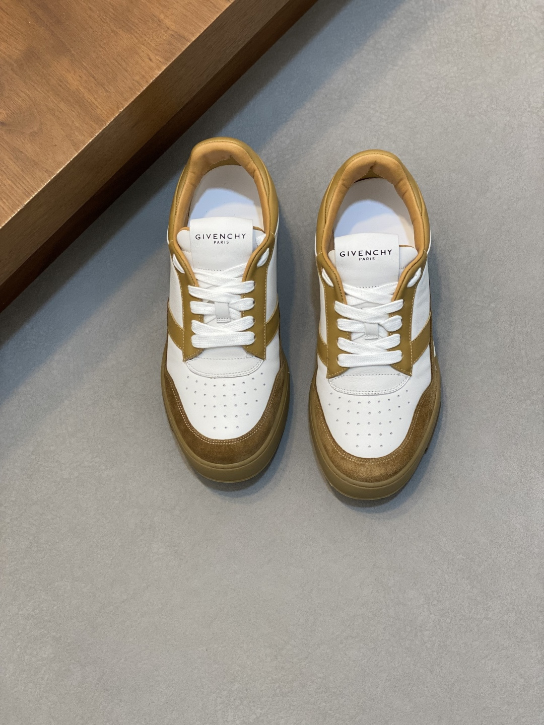 지방시(GIVENCHY) 하이엔드 콤비 스니커즈 신발