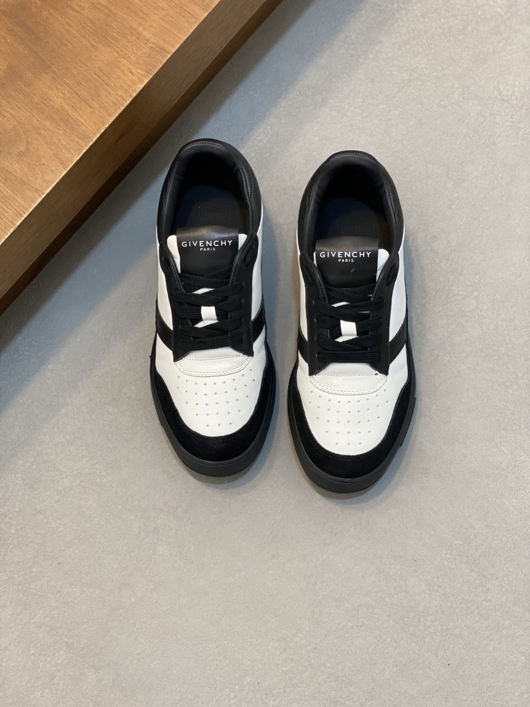 지방시(GIVENCHY) 하이엔드 콤비 스니커즈 신발