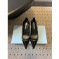 프라다(PRADA) 토 미드힐 펌프스 신발