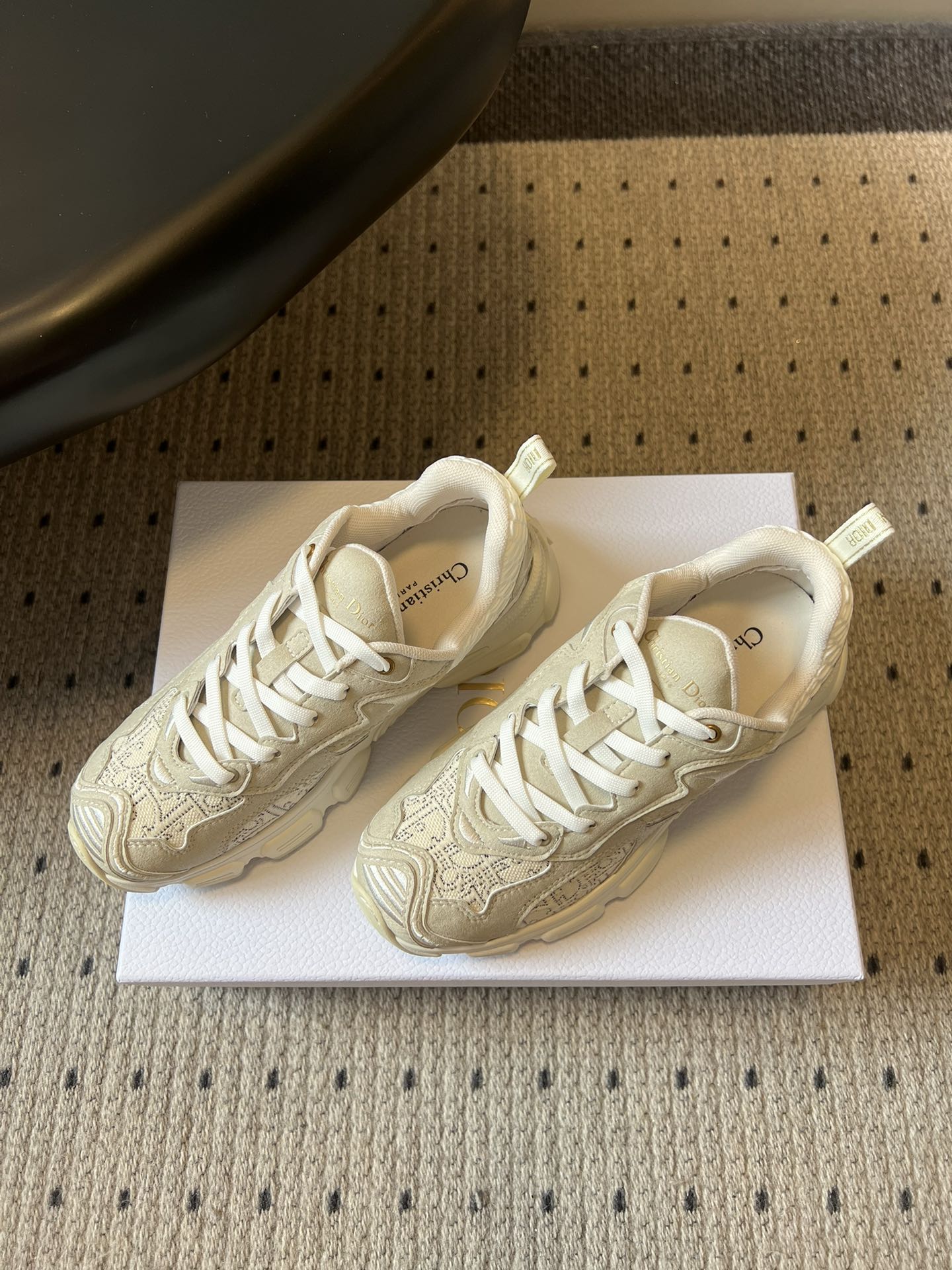 디올(DIOR) 플랫폼 대디 스니커즈 신발