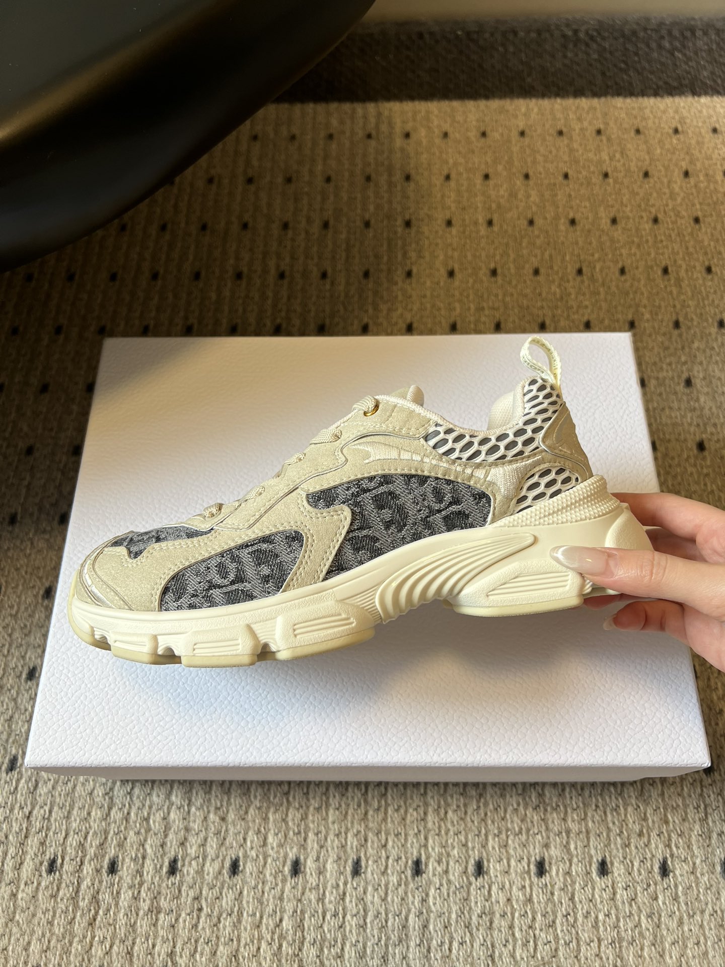 디올(DIOR) 플랫폼 대디 스니커즈 신발