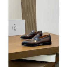 벨루티(Berluti) 하이엔드 수작업 파티나 드레스 슈즈 구두 신발