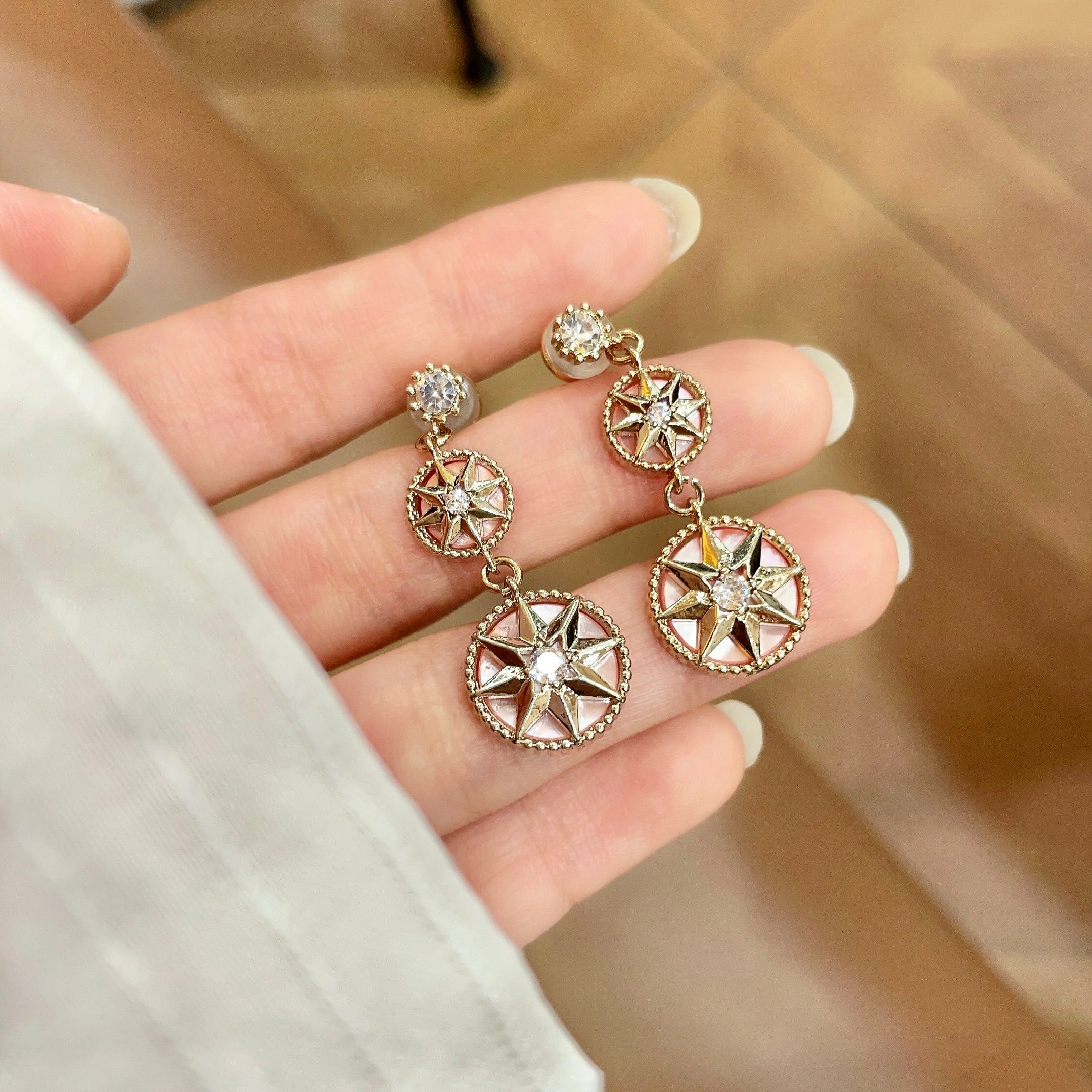 디올(DIOR) 귀걸이 악세사리