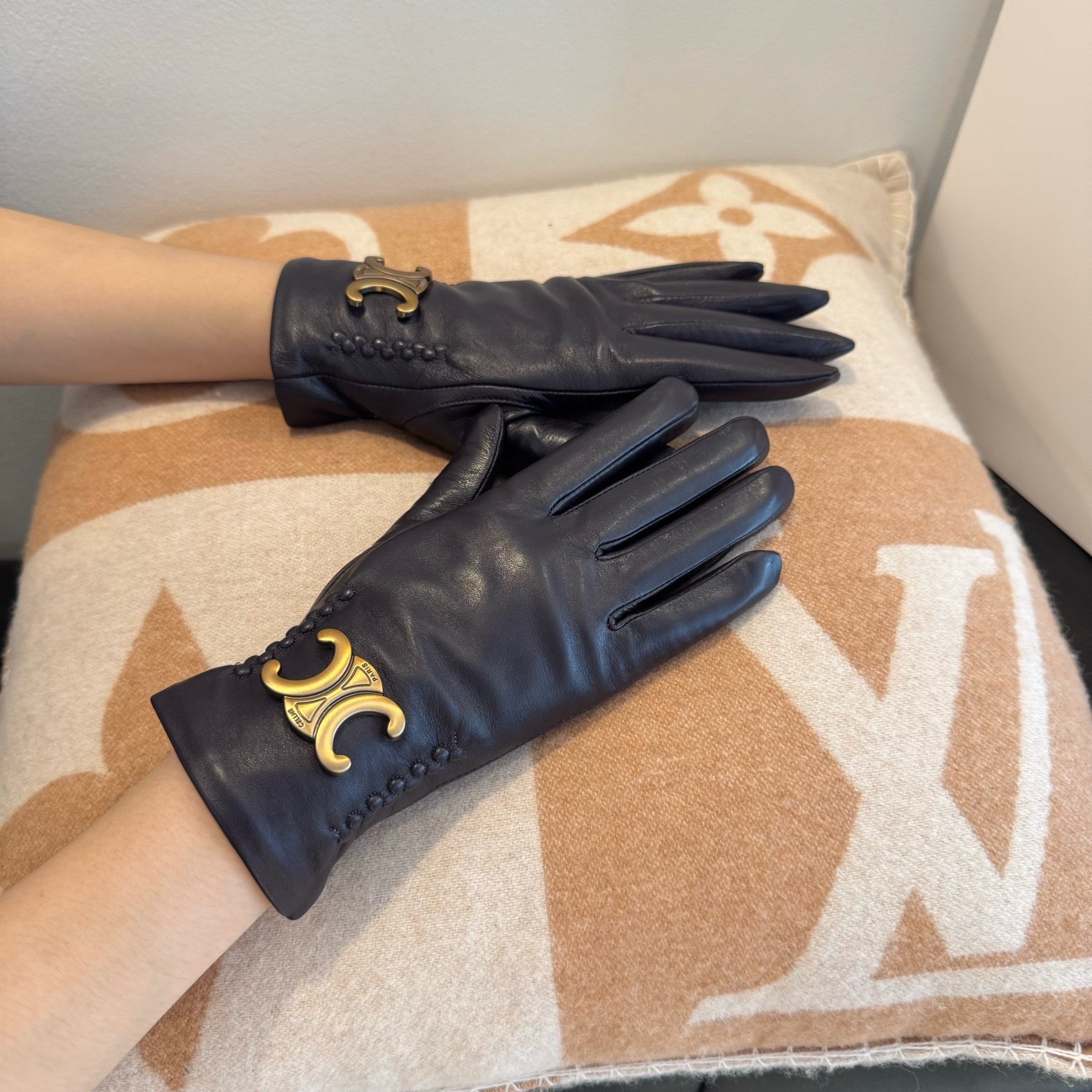 셀린느(Celine) 장갑