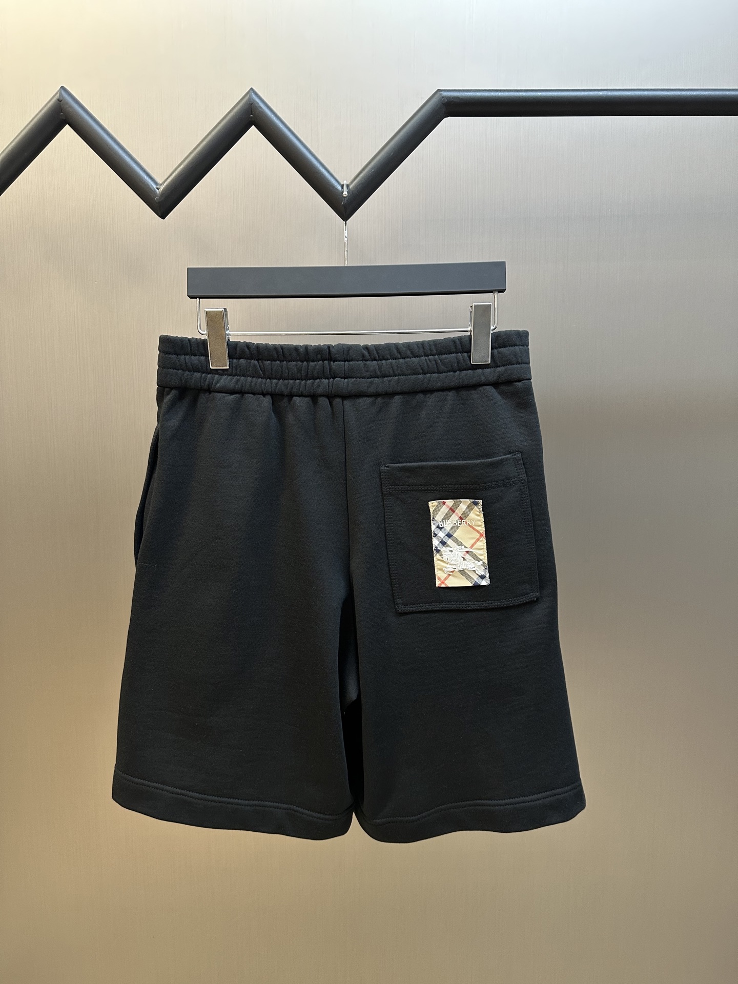 버버리(BURBERRY) 코튼 체크 패치 쇼츠 의류