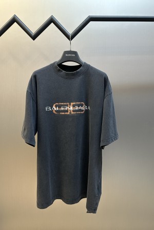 발렌시아가(Balenciaga) 아이콘 반팔 티셔츠 의류
