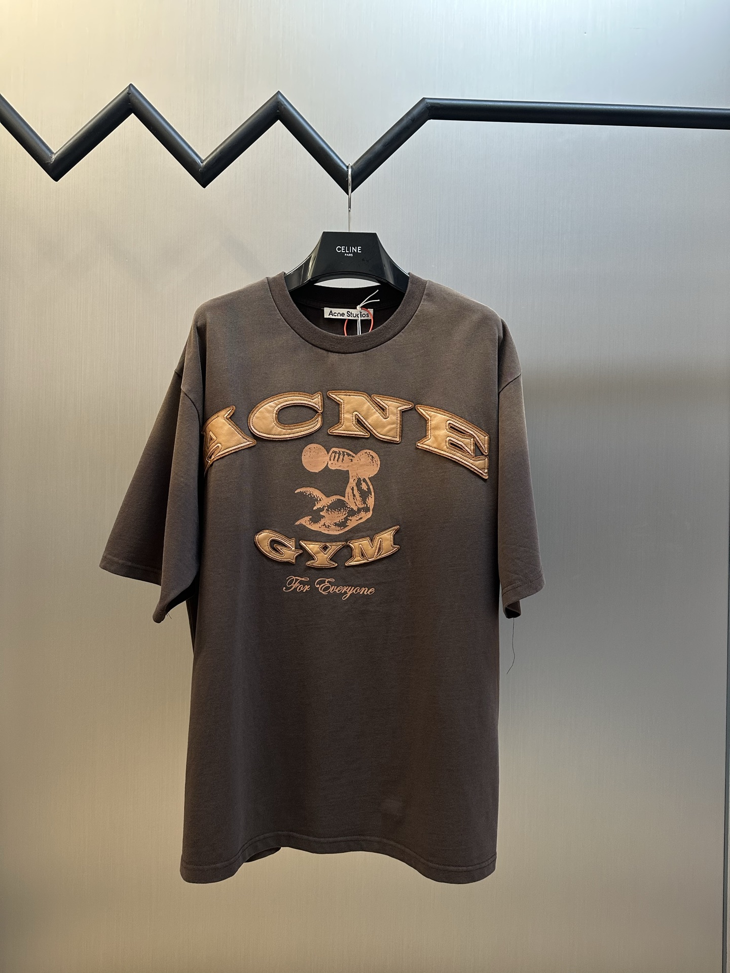 아크네(Acne studios) 빈티지 로고 반팔 티셔츠 의류