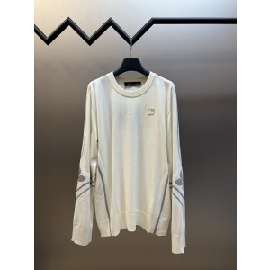 루이비통(LV) 레터링·소매 플라워 니트 의류