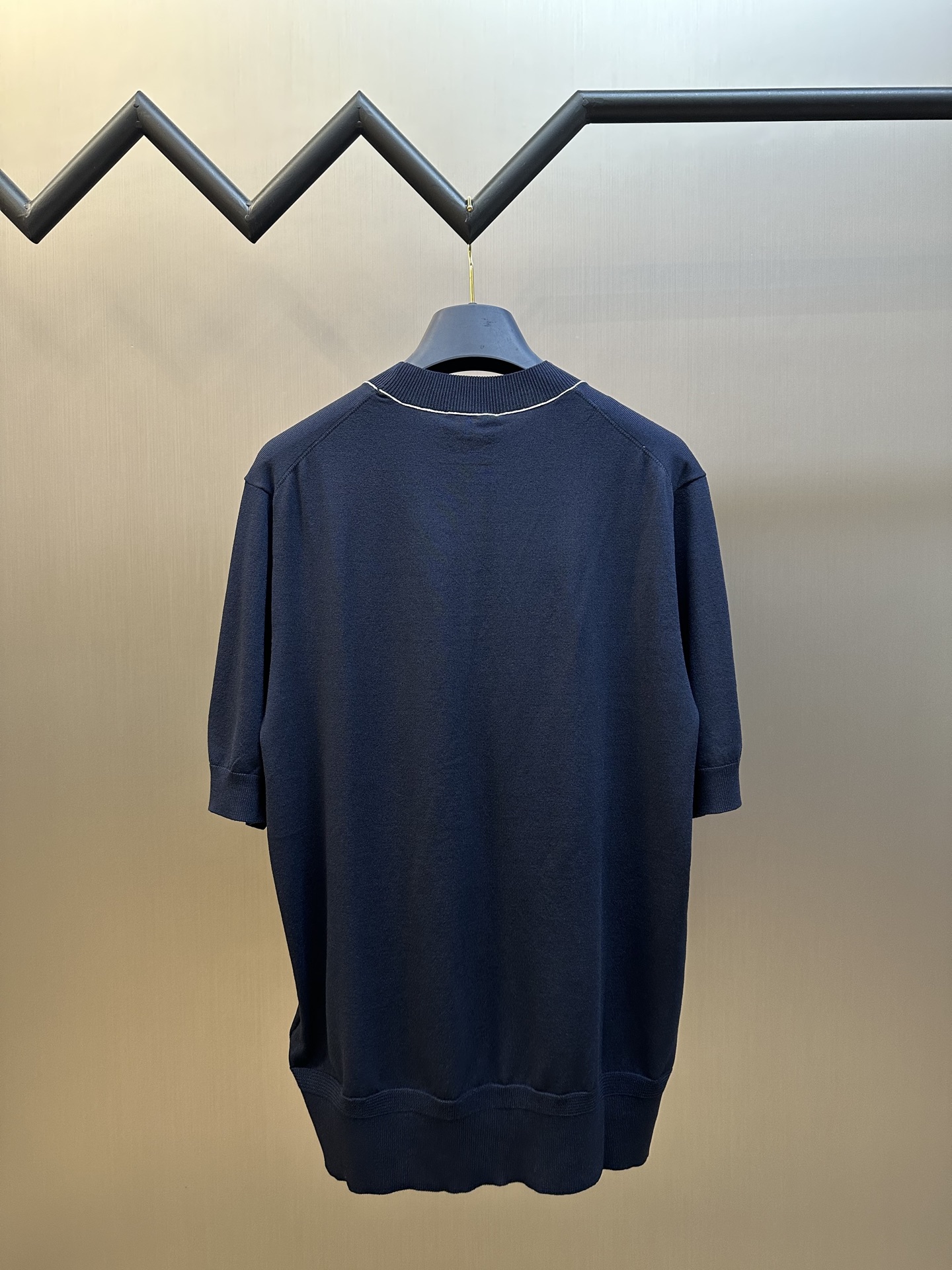 디올(DIOR) 자수 니트 반팔 의류