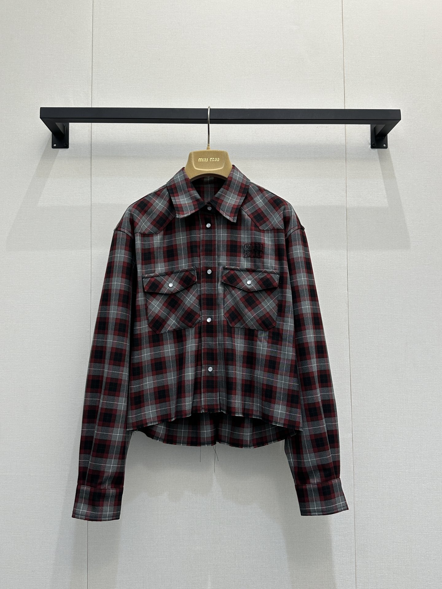 miumiu 미우미우 체크 울 셔츠 & 스트링 플리츠 스커트 치마 셋업 세트 의류