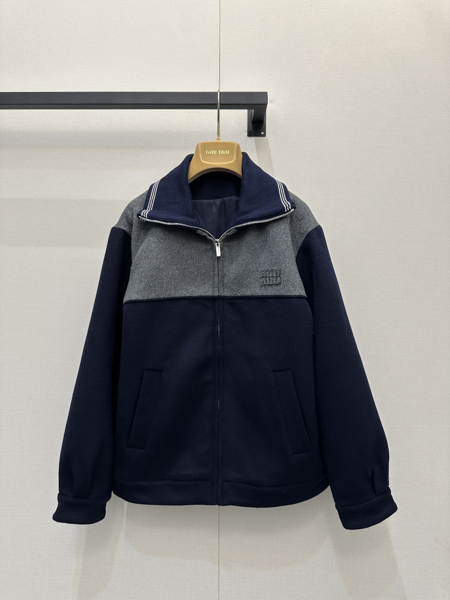 miumiu 미우미우 워크웨어 캐시미어 셋업 자켓 재킷+스커트 치마 셋업 세트 의류