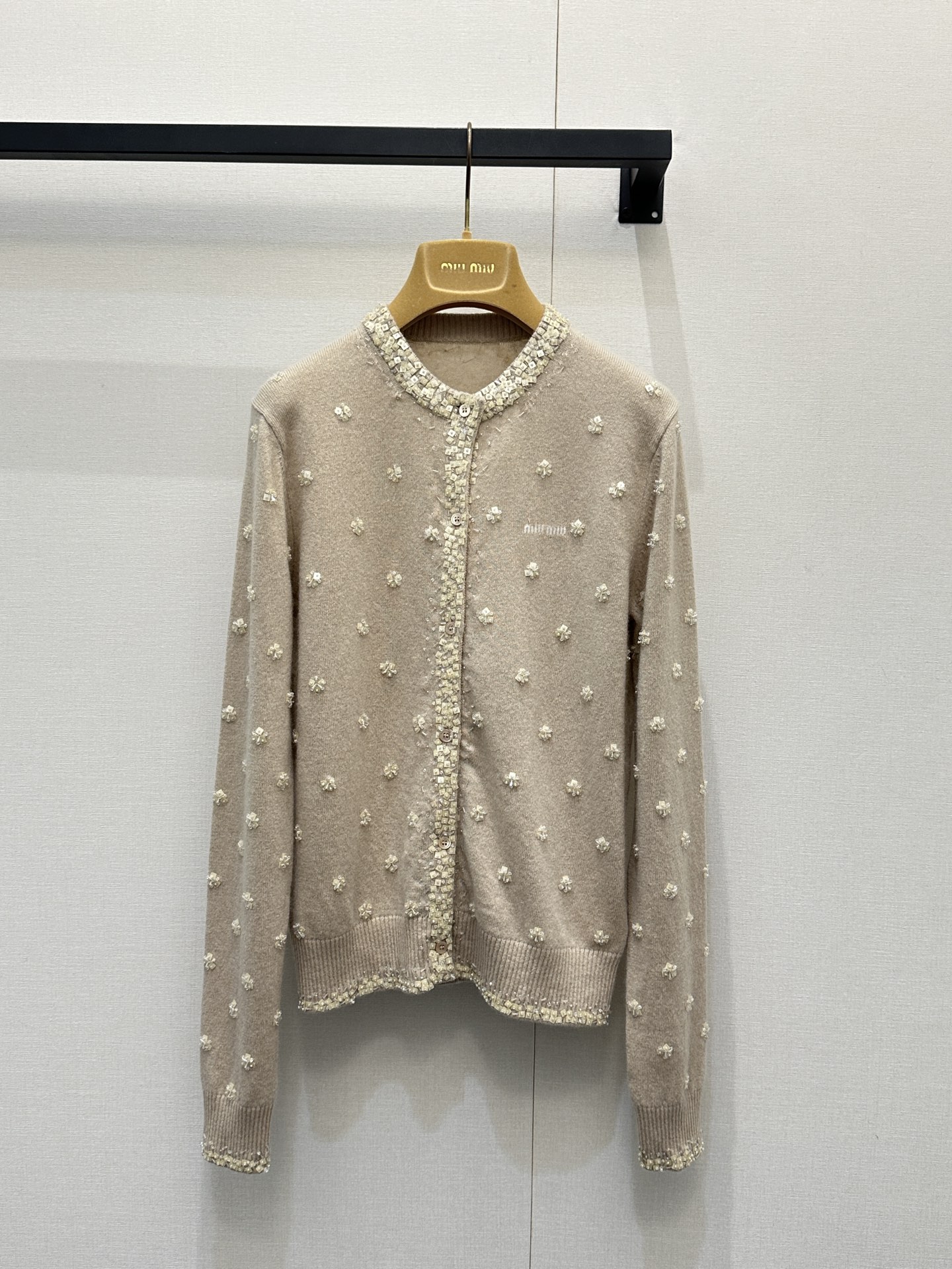 miumiu 미우미우 시퀸 플라워 캐시미어 니트 가디건 의류