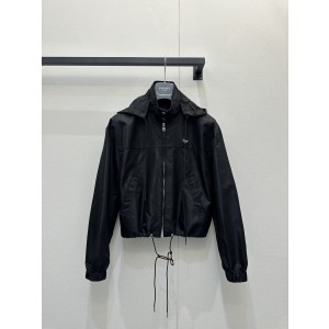 Prada 프라다 리나일론 크롭 드로스트링 바람막이 후드 자켓 재킷 의류