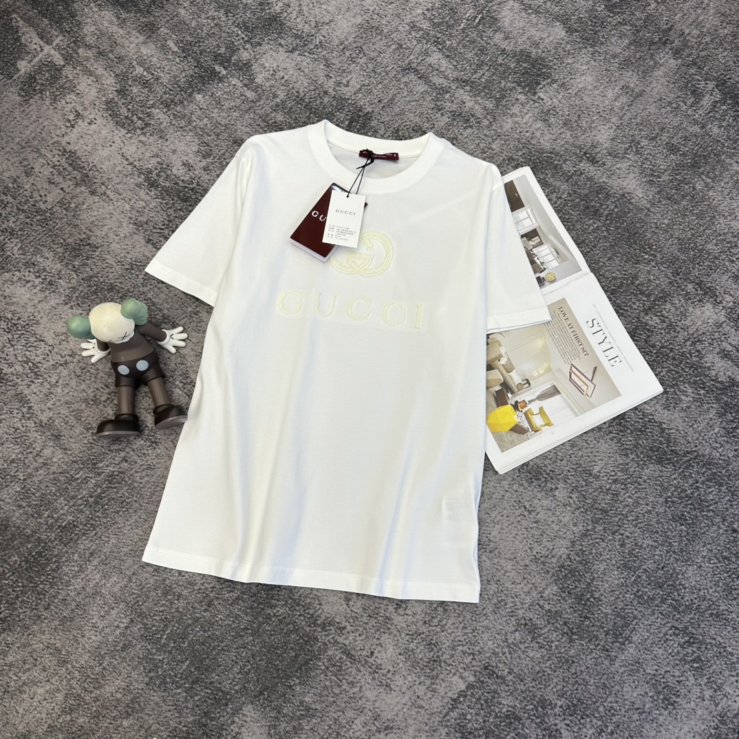 Gucci 구찌 로고 자수 반팔 티셔츠 의류
