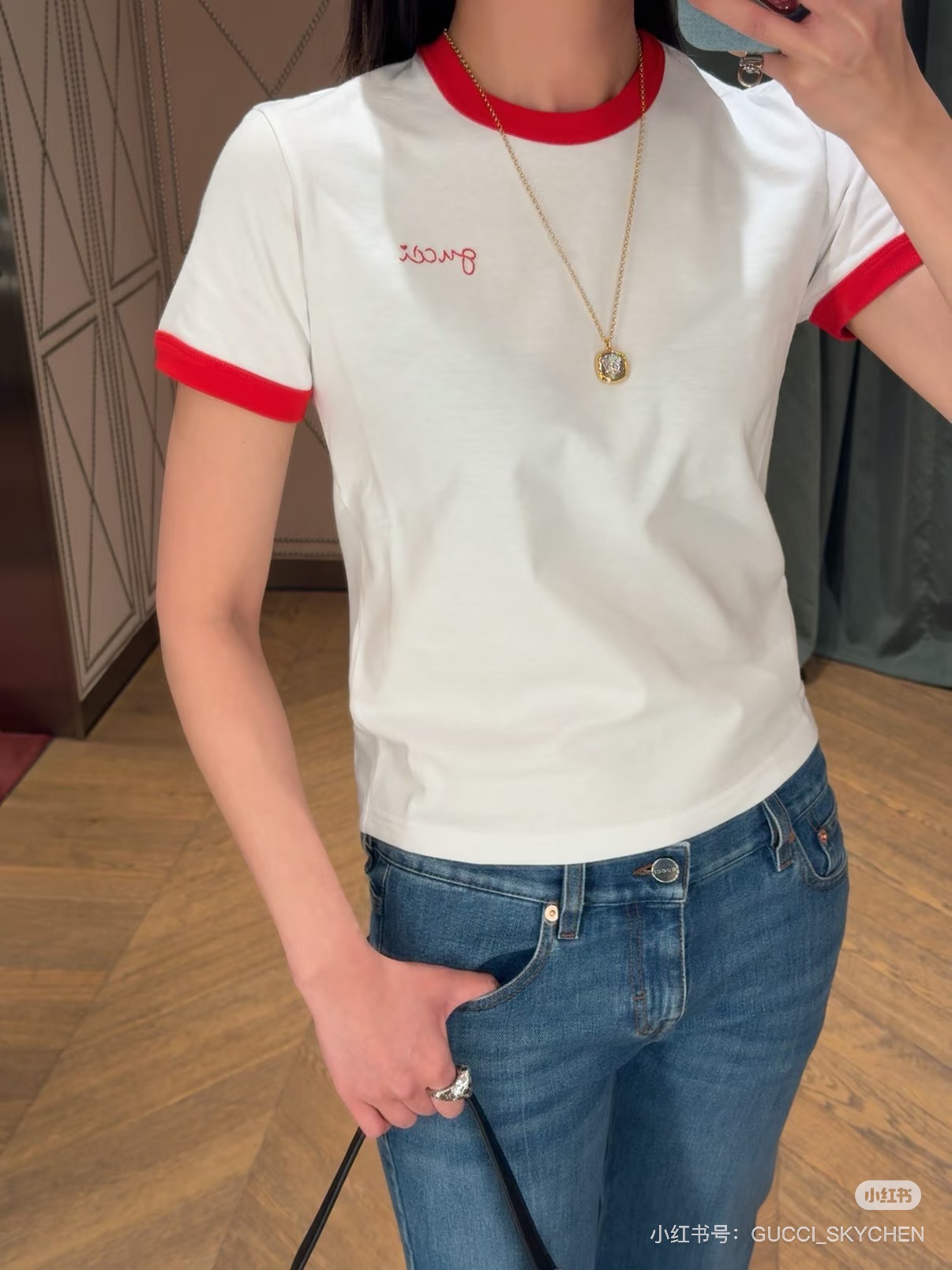 Gucci 구찌 26 SS 시즌 시그니처 반팔 티셔츠 의류