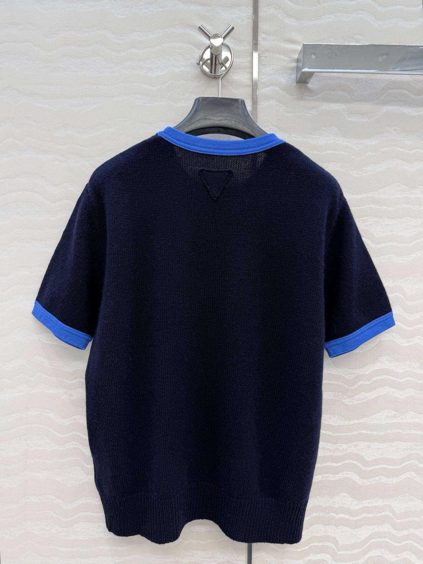 PRADA 프라다 캐시미어 배색 링거 반팔 니트 의류